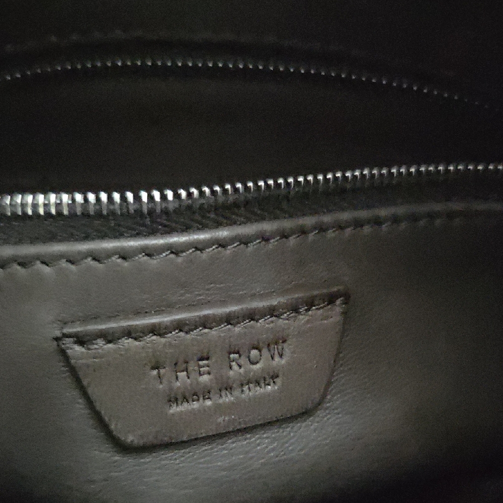 The Row Crossbody Bag Minimalist Design - Picture 7 of 8